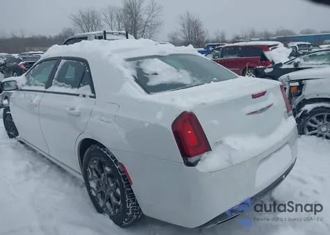 2016 Chrysler 300 300S z USA, uszkodzony, nr VIN 2C3CCAGG9GH220616